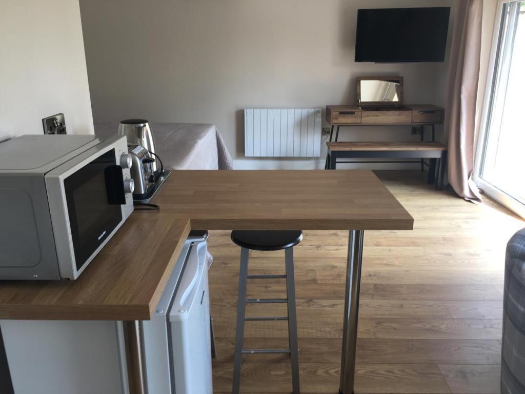 Bond End Road Annex Upton St Leonards - Ideal For Cheltenham Races Matson Extérieur photo